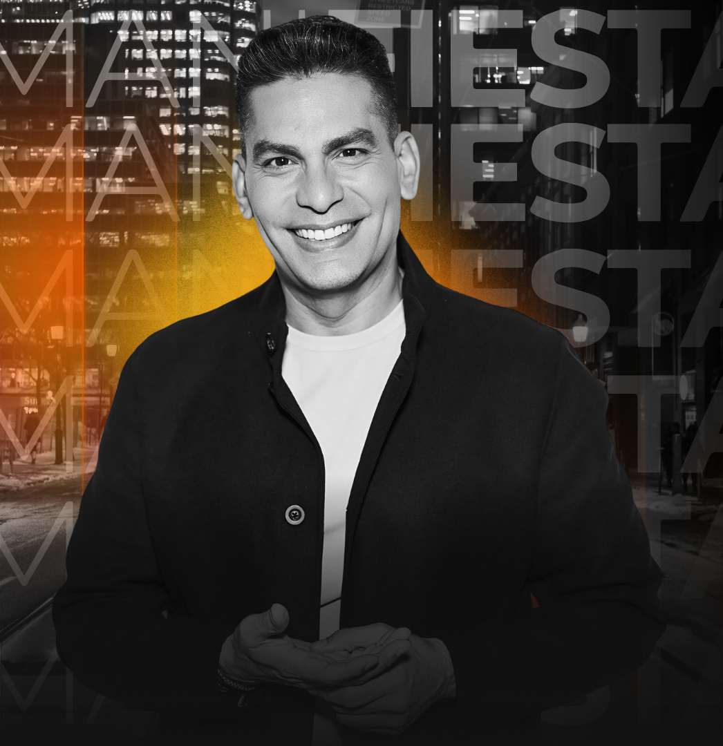 Retrato de Ismael Cala sonriendo
